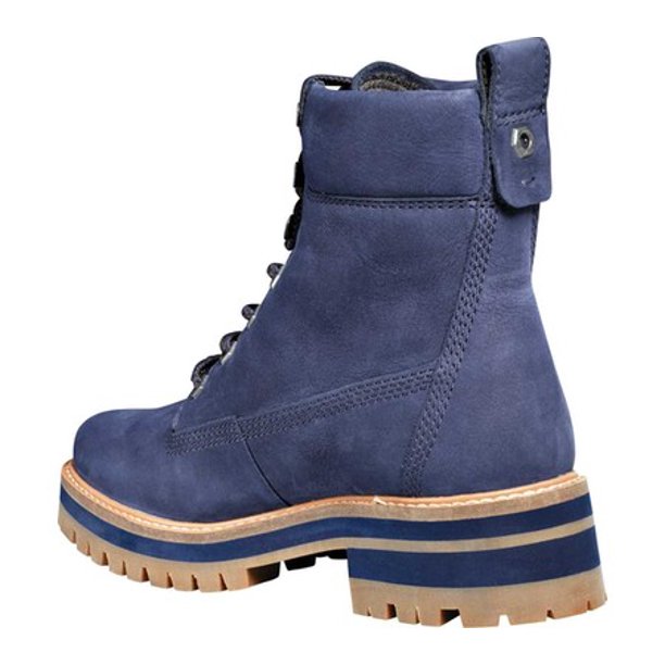 TIMBERLAND COURMAYEUR VALLEY 6 IN BOOT, VINTERSKO DAMEBare fordi det er vinter betyr ikke det at du må ofre mote for funksjonalitet. Timberland Courmayeur Valley 6-tommers støvler er et stilig par støvler som gir deg en