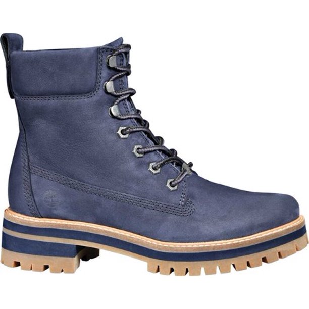 TIMBERLAND COURMAYEUR VALLEY 6 IN BOOT, VINTERSKO DAMEBare fordi det er vinter betyr ikke det at du må ofre mote for funksjonalitet. Timberland Courmayeur Valley 6-tommers støvler er et stilig par støvler som gir deg en