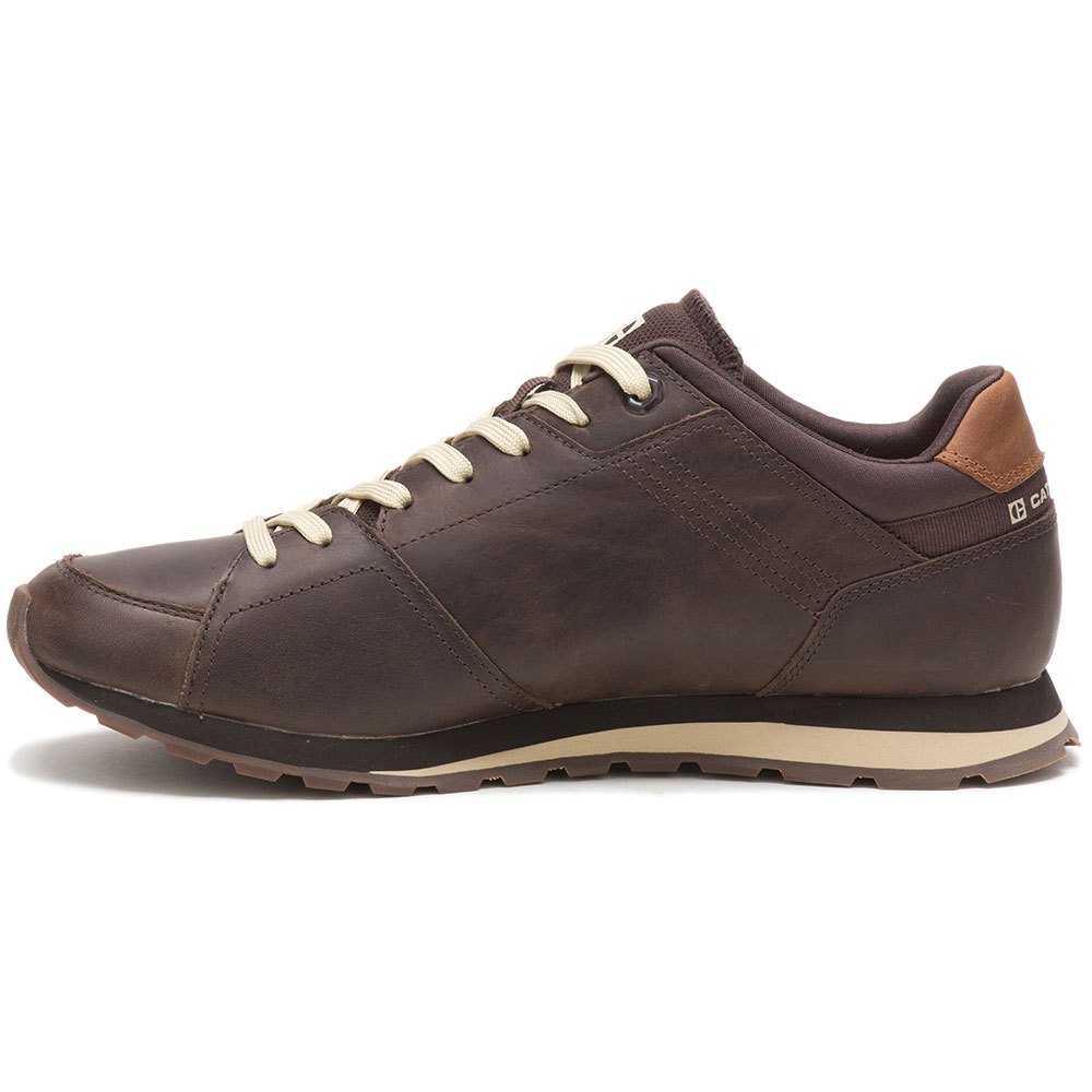 CATEPILLAR VENTURA BASE SHOE, SNEAKER UNISEXUniverselle herresko Caterpillar Ventura Base P110119 lar deg nyte komfort og frihet hver dag. Det er en sportsmodell som refererer til designet fra tidligere Caterp